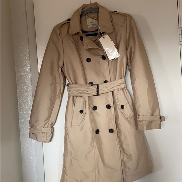 Jacket - Picture 1 of 4